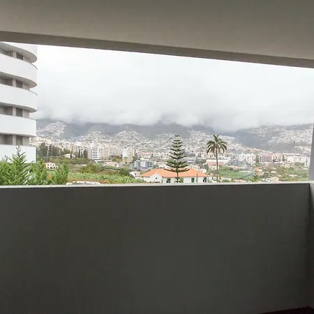 Apartment Stella Maris Funchal-sea View&pool